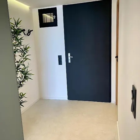 Appartement Neuf Climatise - Vue Mer Saint-Tropez - 50M Plage Et Port - Piscine Gassin Exterior foto
