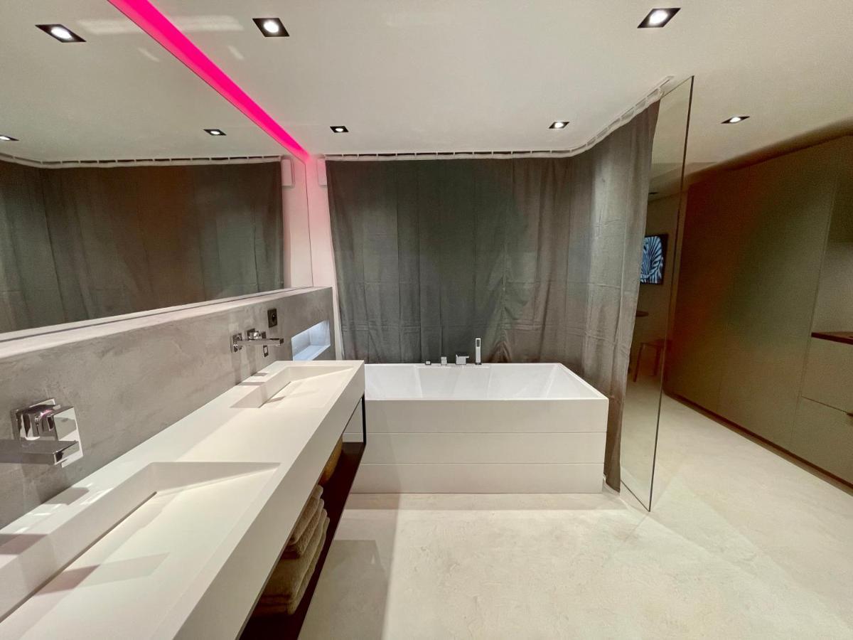 Neuf Climatisé - Vue Saint-tropez - 50m Et Port - Piscine Apartamento *